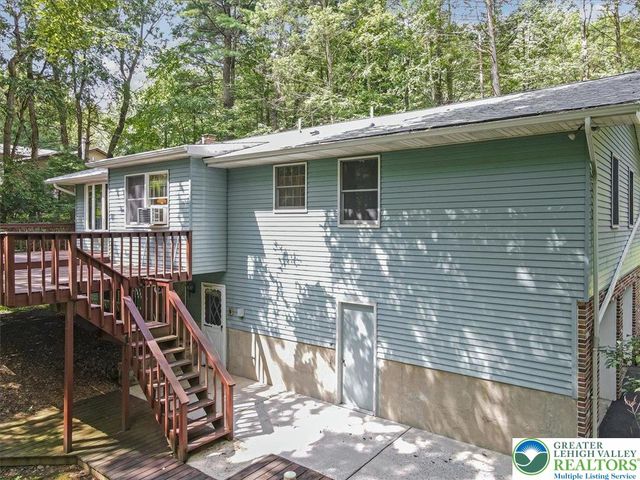 160 Milton Drive, Towamensing Twp, PA 18235