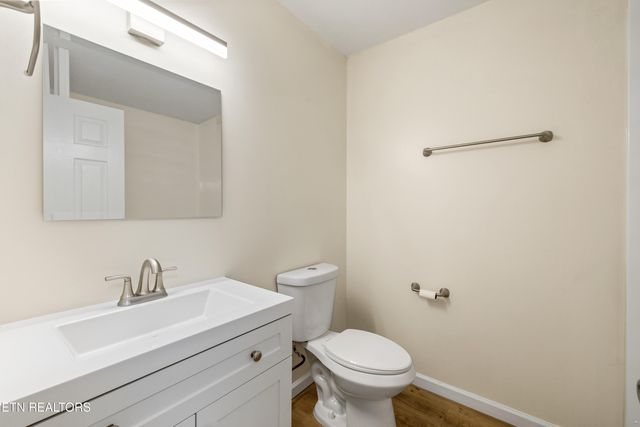 605 Rudd Rd, Greenback, TN 37742