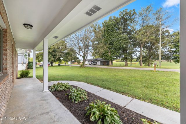 605 Rudd Rd, Greenback, TN 37742