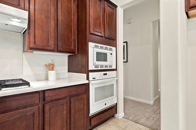 4716 Coppola Cir, Elk Grove, CA 95757