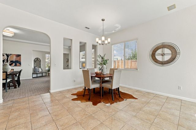 4716 Coppola Cir, Elk Grove, CA 95757