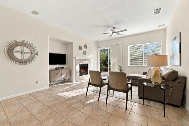 4716 Coppola Cir, Elk Grove, CA 95757
