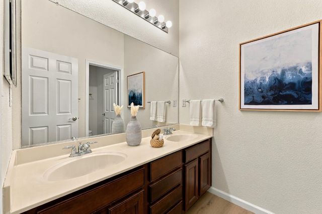 4716 Coppola Cir, Elk Grove, CA 95757