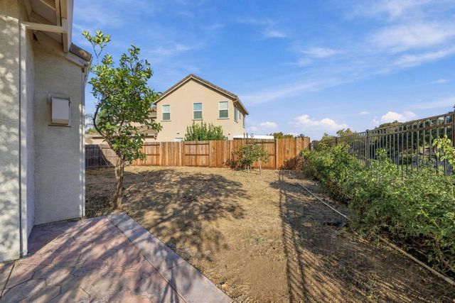 4716 Coppola Cir, Elk Grove, CA 95757