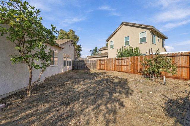 4716 Coppola Cir, Elk Grove, CA 95757