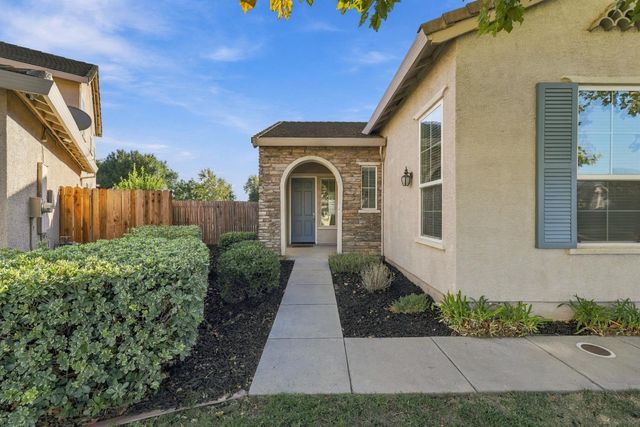 4716 Coppola Cir, Elk Grove, CA 95757
