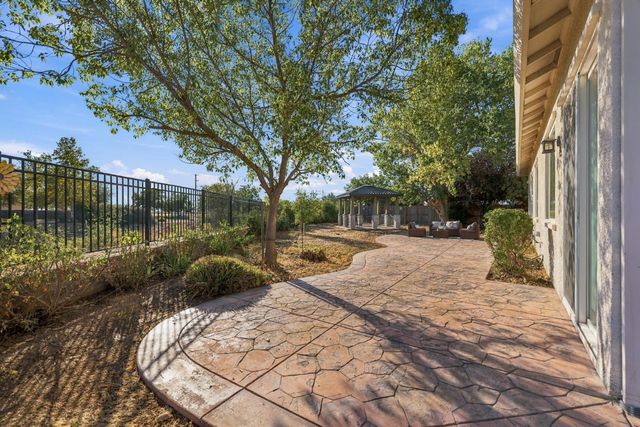 4716 Coppola Cir, Elk Grove, CA 95757