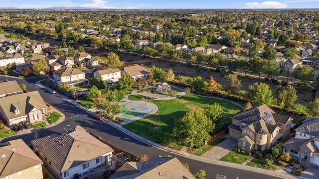 4716 Coppola Cir, Elk Grove, CA 95757