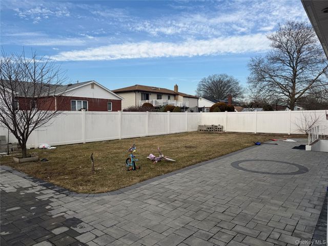 458 Carlls Path, Deer Park, NY 11729