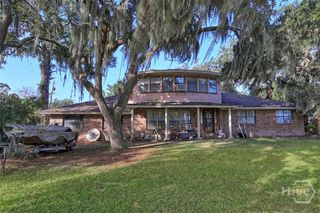 302 E Point Drive, Savannah, GA 31410