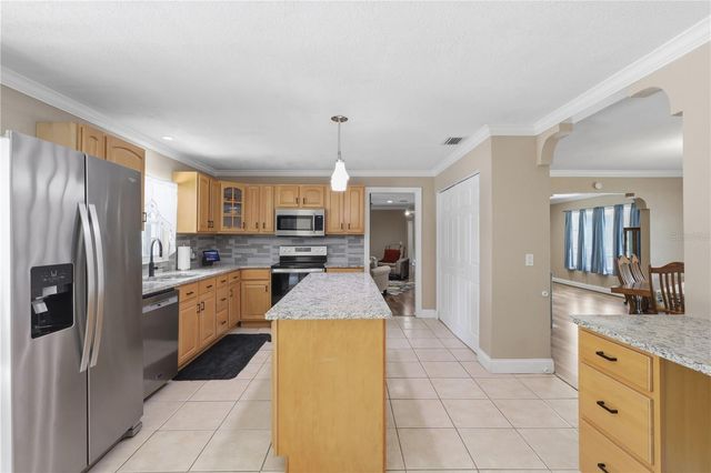 3955 SE 17TH STREET, Ocala, FL 34471