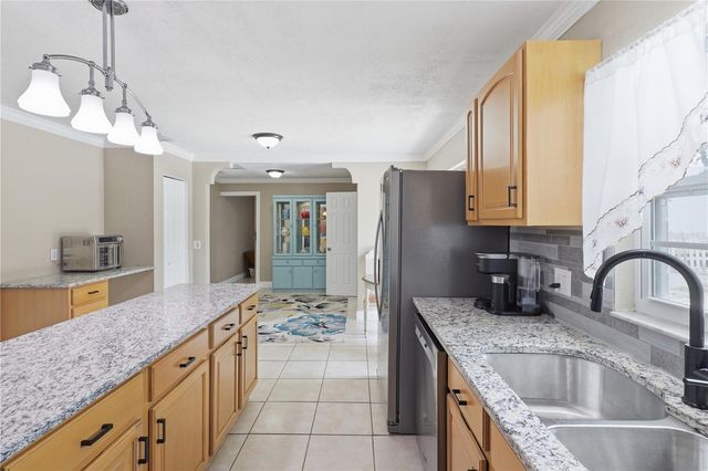 3955 SE 17TH STREET, Ocala, FL 34471