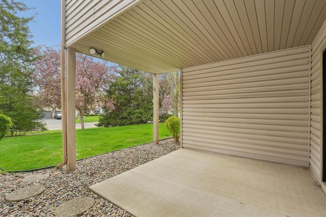 13530 Parkwood Drive, Burnsville, MN 55337