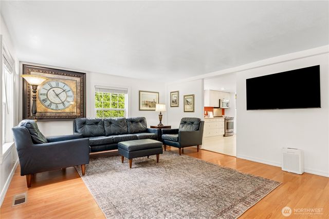 3407 S Fruitland, Puyallup, WA 98373
