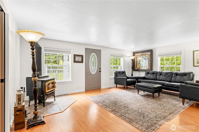 3407 S Fruitland, Puyallup, WA 98373