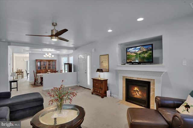 305 EMERALD LN, Reading, PA 19610