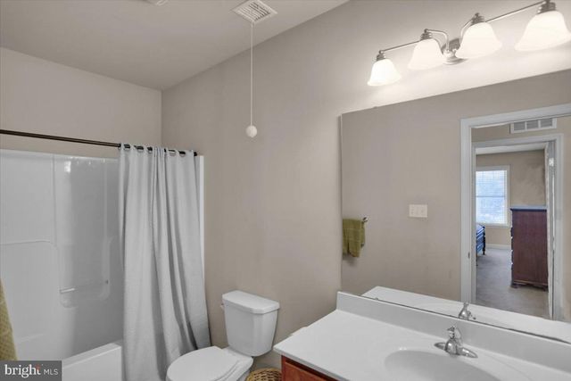 305 EMERALD LN, Reading, PA 19610