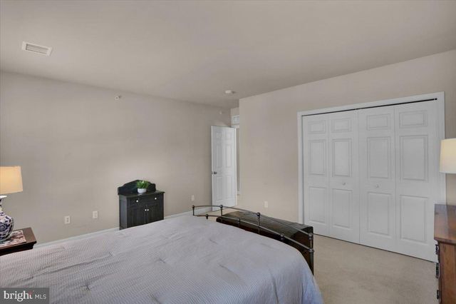 305 EMERALD LN, Reading, PA 19610