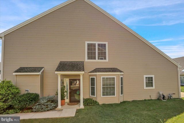 305 EMERALD LN, Reading, PA 19610