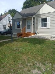 1714 W Jackson Avenue, Flint, MI 48504