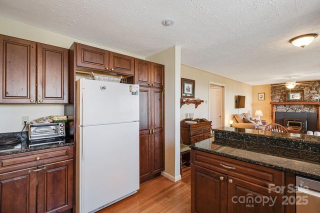 170 Lucas Lane, Mars Hill, NC 28754