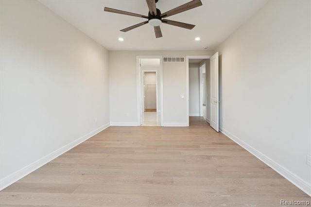 54791 Brenda Drive, Macomb, MI 48042