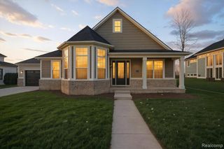 54791 Brenda Drive, Macomb, MI 48042