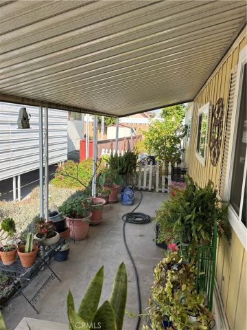 301 E Foothill 24, Pomona, CA 91767