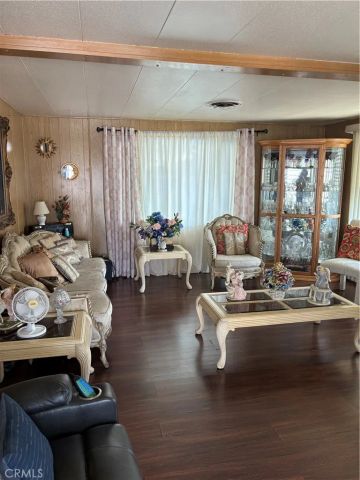 301 E Foothill 24, Pomona, CA 91767