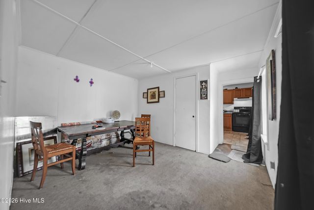207 Bell Street, Elizabeth City, NC 27909