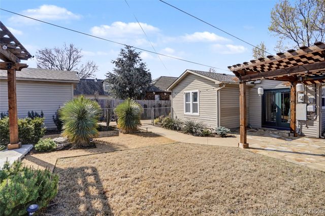 1619 S Gary Place, Tulsa, OK 74104