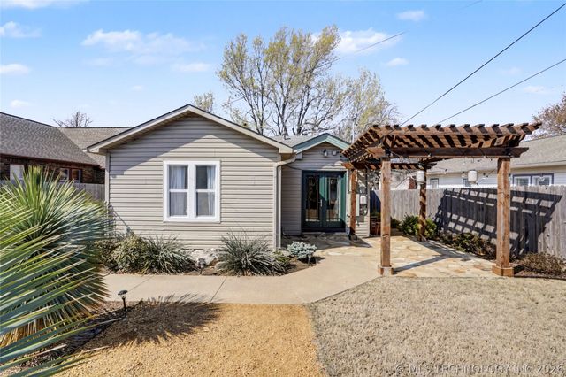 1619 S Gary Place, Tulsa, OK 74104