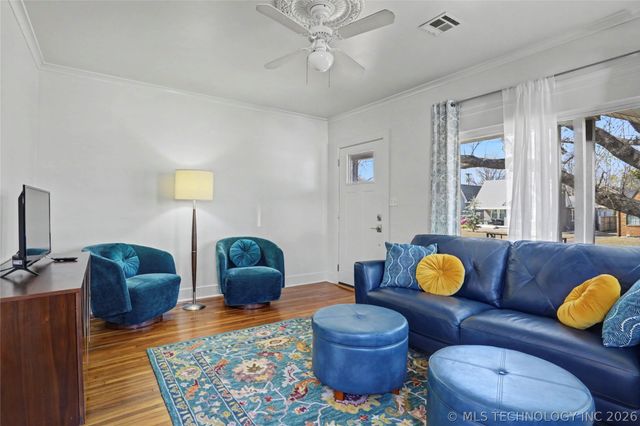 1619 S Gary Place, Tulsa, OK 74104