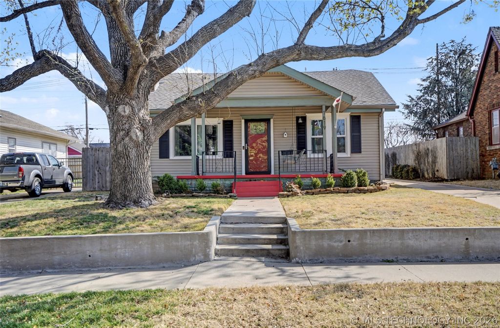 1619 S Gary Place, Tulsa, OK 74104