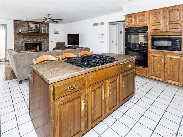 40 Sugar Lane, Collinsville, IL 62234