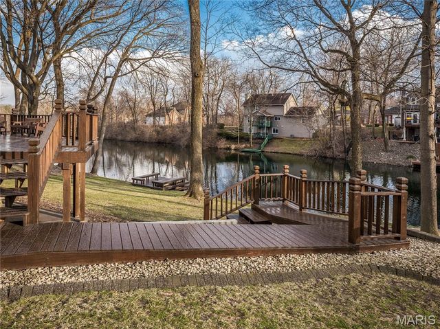 40 Sugar Lane, Collinsville, IL 62234