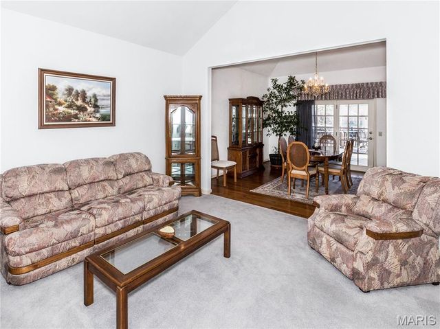 40 Sugar Lane, Collinsville, IL 62234