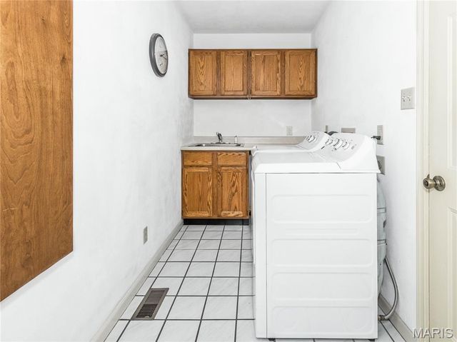 40 Sugar Lane, Collinsville, IL 62234