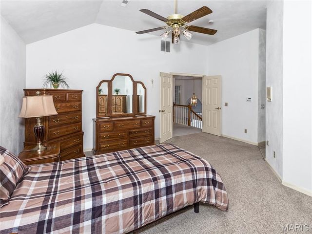 40 Sugar Lane, Collinsville, IL 62234