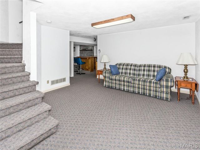 40 Sugar Lane, Collinsville, IL 62234