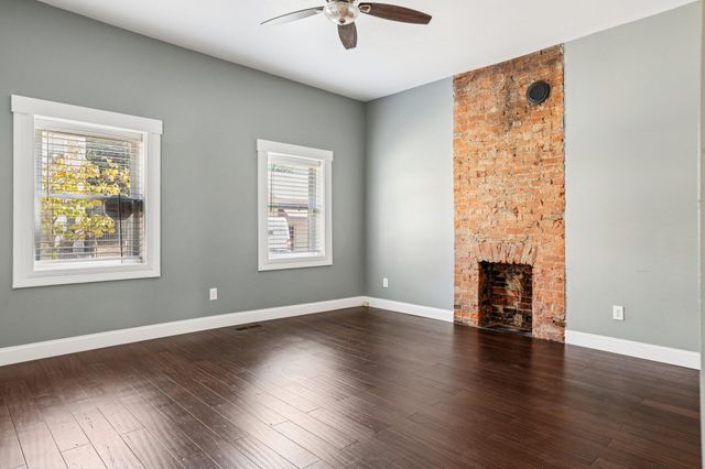 15 E 9th Street, Newport, KY 41071