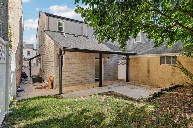 15 E 9th Street, Newport, KY 41071