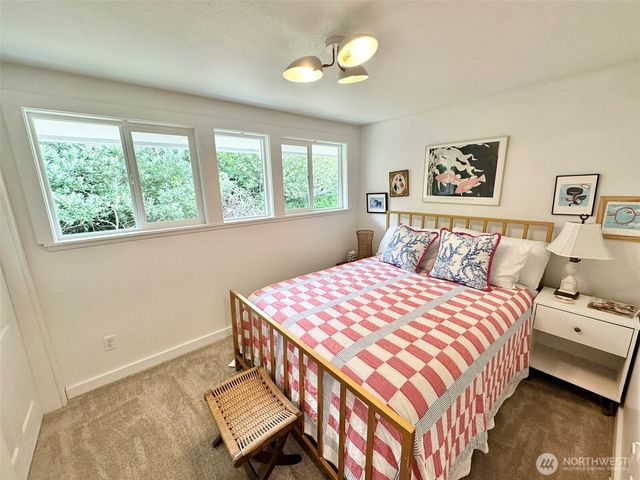 470 Canal Drive NE, Ocean Shores, WA 98569