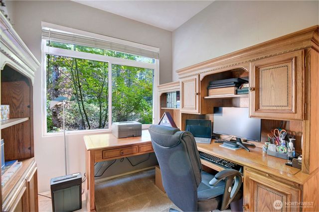 538 241st Lane SE, Sammamish, WA 98074