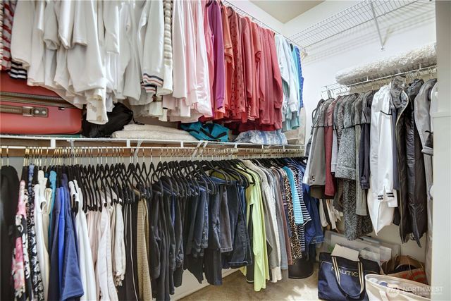 538 241st Lane SE, Sammamish, WA 98074