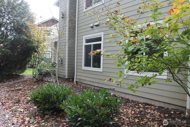 538 241st Lane SE, Sammamish, WA 98074