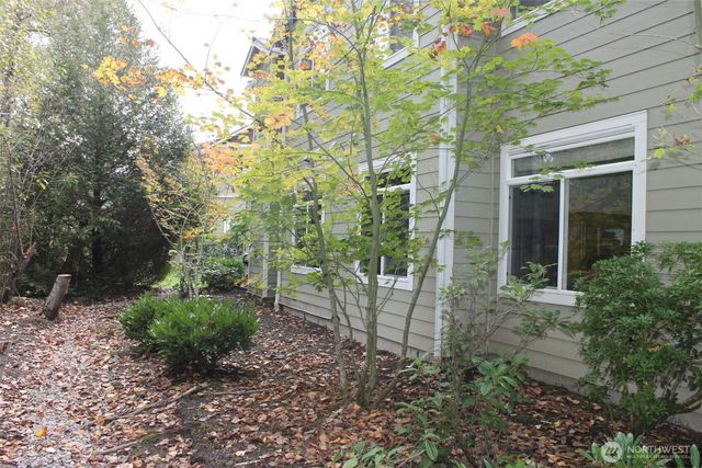 538 241st Lane SE, Sammamish, WA 98074