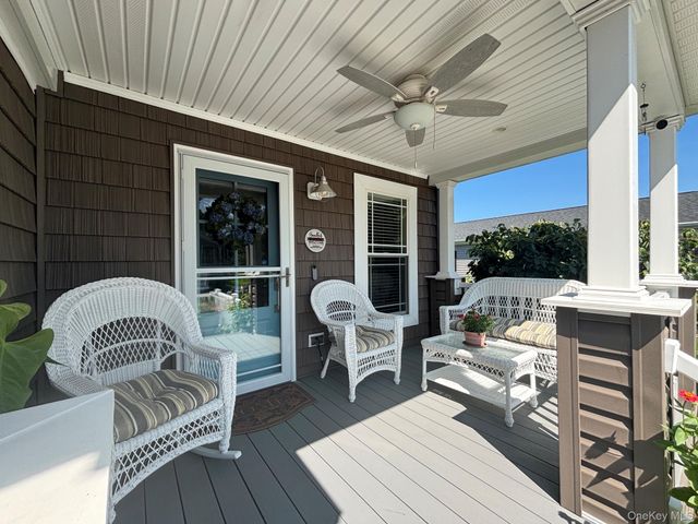 1661 Old Country Road 567, Riverhead, NY 11901