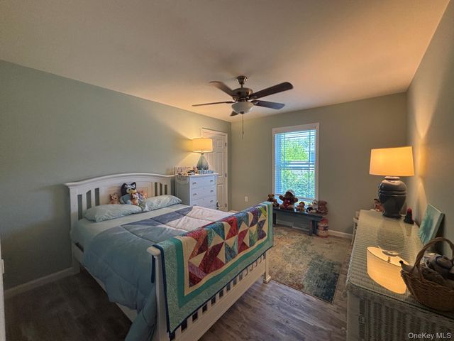 1661 Old Country Road 567, Riverhead, NY 11901