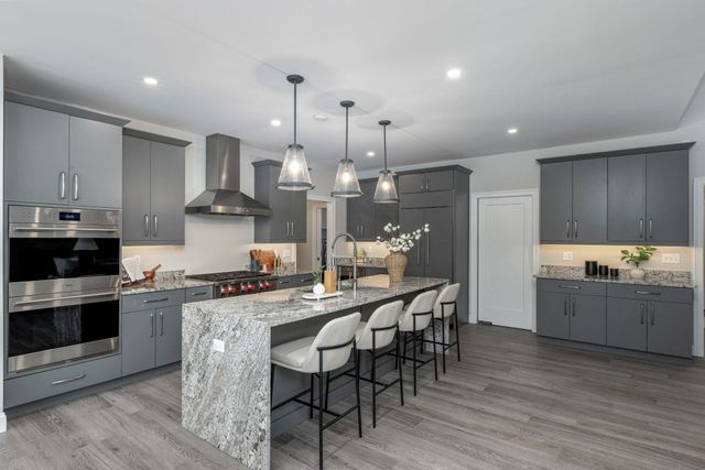 7 Lilac Ridge Road, Windham, NH 03087